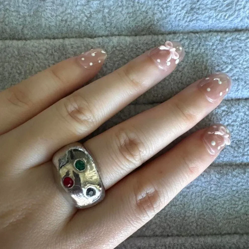 Source Unknown silver ring